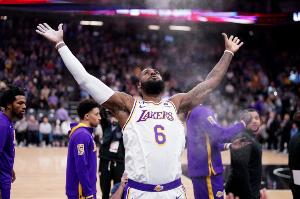 蜘蛛直播-专业体育直播_五大联赛_NBA直播_足球直播