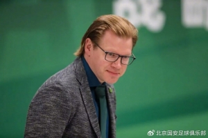 足球直播_足球比赛高清免费在线直播_足球无插件在线观看视频