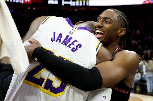 劲球直播_足球赛事直播_篮球赛事直播_NBA|CBA|英超直播