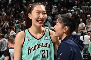 比肩韩旭!李月汝成为第二位解锁WNBA生涯500分的中国球员