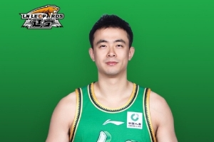31岁啦!祝赵继伟生日快乐!!!