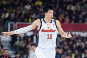 夏振峰正式加盟广州!去年三方交易:陈国豪去广州 焦泊乔去广东