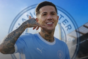 卡拉格:曼城是阿森纳最大争冠对手,安德森、恩佐是顶级中场配置