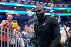 前NBA球员:巴克利是我兄弟 但不能用夺冠衡量詹姆斯打得好坏