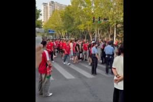 足球直播_足球比赛高清免费在线直播_足球无插件在线观看视频