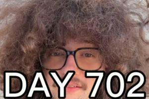 超700天没理发!曼联遭绝平,蓄发哥晒发量:又要从零开始啦……