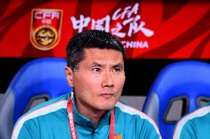 东体:邵佳一选人基于联赛稳定发挥,赵松源入选是最大惊喜